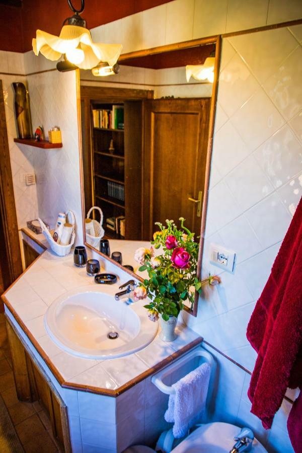 Villa "Corte De' Baldi" Ortignano Raggiolo ภายนอก รูปภาพ