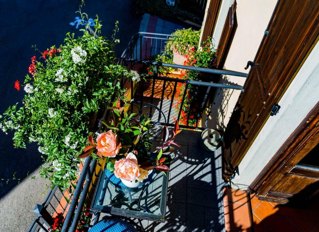Villa "Corte De' Baldi" Ortignano Raggiolo ภายนอก รูปภาพ