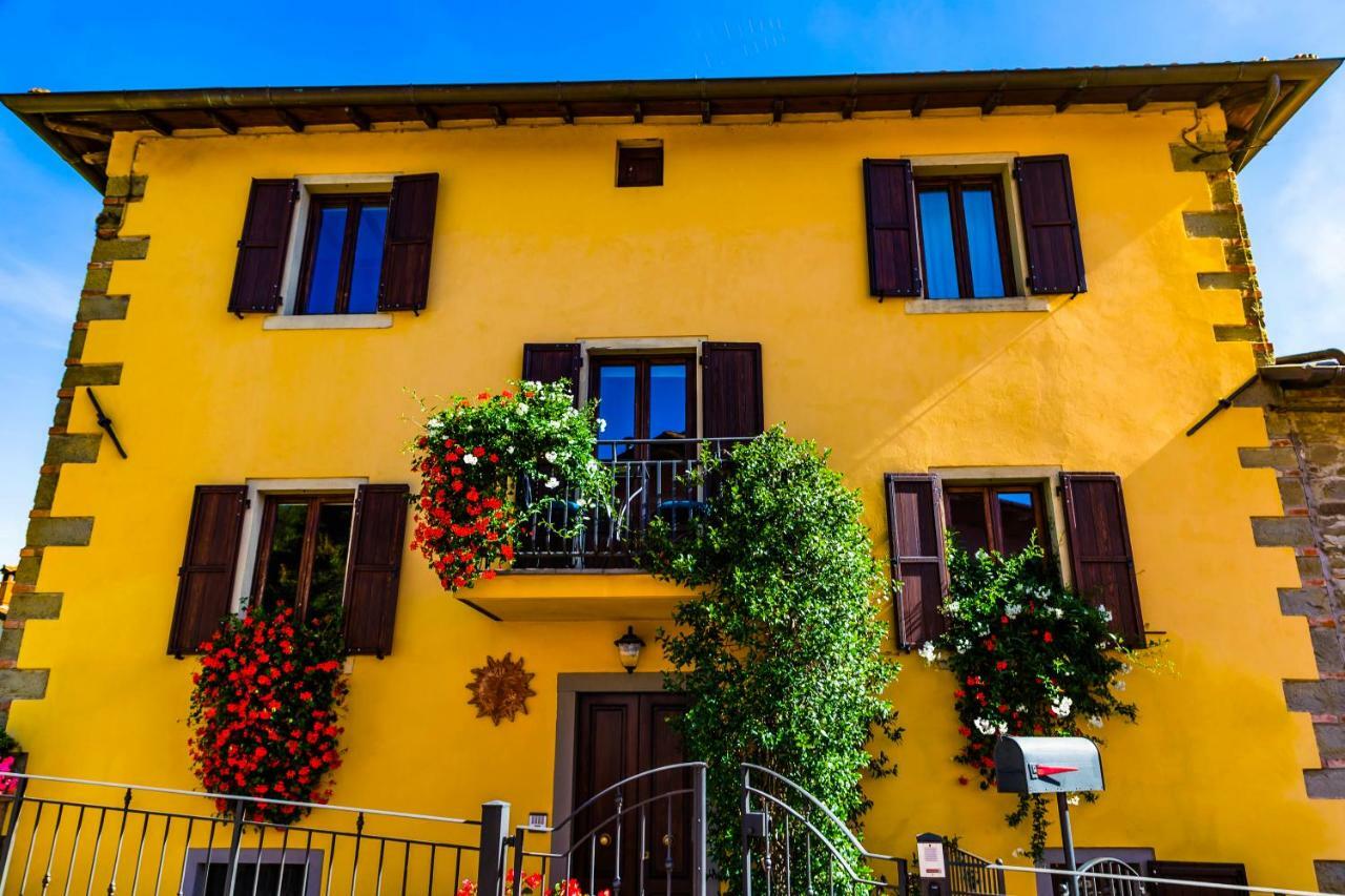 Villa "Corte De' Baldi" Ortignano Raggiolo ภายนอก รูปภาพ